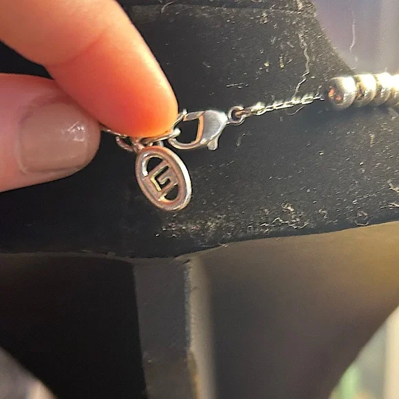 GIVENCHY silver ball necklace - Picture 4 of 5